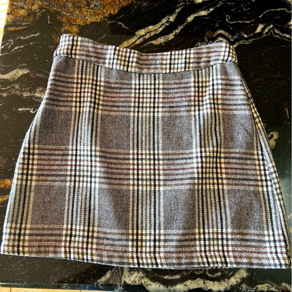 Plaid skirt!